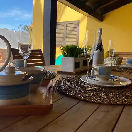 Tamarindo 5 * Коральео