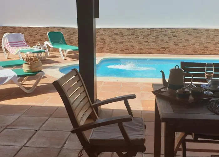 Tamarindo 5 Коральео